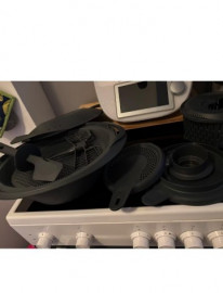 Electroménager
                                                                                Thermomix tm6 avec accessoires