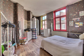 
                                                                                        Vente
                                                                                         titre