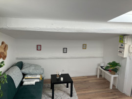 
                                                                                        Location
                                                                                         TOULON 83000 - Studio lumineux et bien aménagé