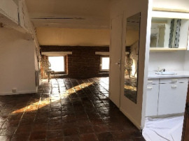 
                                                                                        Vente
                                                                                         TOULOUSE HYPER CENTRE 69m2-POTENTIEL T3 TERRASSE