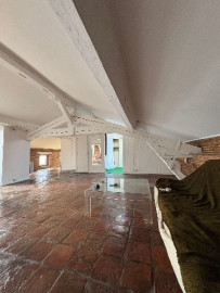 
                                                                                        Vente
                                                                                         TOULOUSE HYPER CENTRE 69m2-POTENTIEL T3 TERRASSE