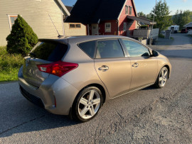 
                                                                                        Voiture
                                                                                         Toyota Auris 1.4 D-4D Comfort Eco