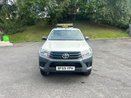 
                                                                                        Voiture
                                                                                         Toyota Hi-Lux 2.4 D-4D Active Pickup Double Cab 4dr Diesel Manual 4WD Euro 6 (3.5t) (150 ps)