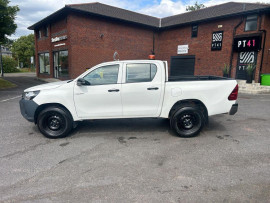 
                                                                                        Voiture
                                                                                         Toyota Hi-Lux 2.4 D-4D Active Pickup Double Cab 4dr Diesel Manual 4WD Euro 6 (3.5t) (150 ps)