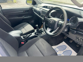 
                                                                                        Voiture
                                                                                         Toyota Hi-Lux 2.4 D-4D Active Pickup Double Cab 4dr Diesel Manual 4WD Euro 6 (3.5t) (150 ps)