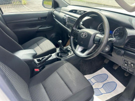 
                                                                                        Voiture
                                                                                         Toyota Hi-Lux 2.4 D-4D Active Pickup Double Cab 4dr Diesel Manual 4WD Euro 6 (3.5t) (150 ps)