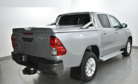 
                                                                                        Utilitaire
                                                                                         Toyota Hilux 2.4 D 150 Ch Double Cab 4x4