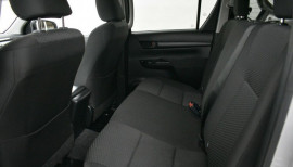 
                                                                                        Utilitaire
                                                                                         Toyota Hilux 2.4 D 150 Ch Double Cab 4x4