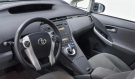 
                                                                                        Voiture
                                                                                         Toyota Prius 2012 Électrique/Essence --- Occasion
