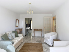 Location
Très beau 3 pièces meublé à Cimiez