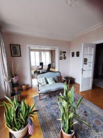 
                                                                                        Vente
                                                                                         TRES BEL APPARTEMENT DE STANDING