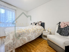 Vente
Très bel appartement T3 loué dans un immeuble sécurisé.