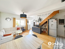 
                                                                                        Vente
                                                                                         Triplex 83 m² au sol avec jardin et 2 parkings