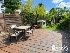 
                                                                                        Vente
                                                                                         Triplex 83 m² au sol avec jardin et 2 parkings