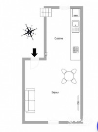 Vente
Triplex traversant entièrement rénové