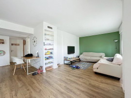 
                                                                                        Vente
                                                                                         Tzanck, grand 3p de 88 m2