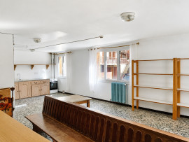 
                                                                                        Vente
                                                                                         Un duplex à imaginer au cœur de Pelvoux