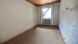 
                                                                                        Vente
                                                                                         Un duplex à imaginer au cœur de Pelvoux