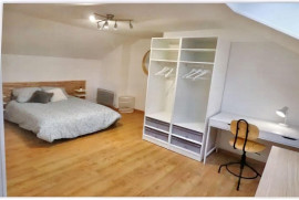
                                                                                        Location
                                                                                         Un magnifique duplex meublé