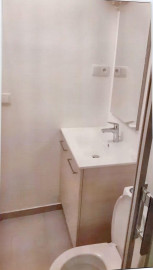 
                                                                                        Location
                                                                                         Une belle studette au coeur de la varenne