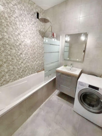 
                                                                                        Location
                                                                                         Une colocation idéale, chambres refaites à neuf