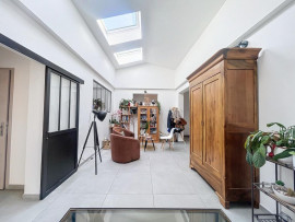 Vente
Uniquement chez nous ! Avignon Ceinture Verte - Maison F6 de plain-pied avec piscine sur parcelle de 1190m²