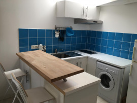 
                                                                                        Location
                                                                                         URBAN FLAT