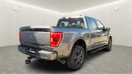 
                                                                                        Utilitaire
                                                                                         Utilitaire Pick-up - Ford F150 XLT 5.0 V8 FLEXFUEL + GPL - 79970€