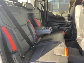 
                                                                                        Utilitaire
                                                                                         Utilitaire Pick-up - Ford Ranger RAPTOR "R"  V6  410 CH - 95970€