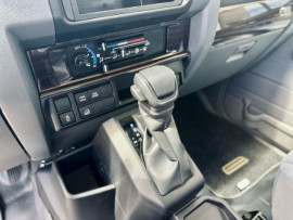 
                                                                                        Utilitaire
                                                                                         Utilitaire Pick-up - Toyota Grj79 DC LX DOUBLE CABINE V6 4.0L - 104970€