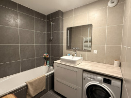 
                                                                                        Vente
                                                                                         V - GASTON BERGER