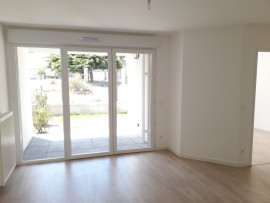 Location
Vacant / N° 005 / T2 / 40 m² / Villenave-d'Ornon / Nu