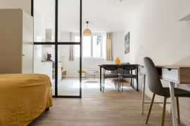 
                                                                                        Location
                                                                                         VACON3 - STUDIO