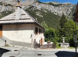 
                                                                                        Vente
                                                                                         VAL-DES-PRÉS – Appartement T2 rénové de 32 m²