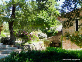 Vente
VAR PROPRIETE CHATEAU VITICOLE 70 HECTARES
