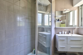 
                                                                                        Location
                                                                                         Vaste appartement 4 pièces