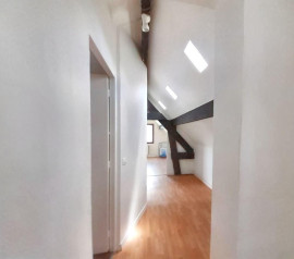 
                                                                                        Location
                                                                                         Vaste maison 1930 rénovée conviviale accueillante