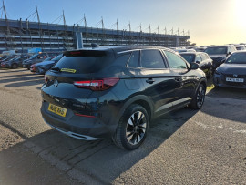 
                                                                                        Voiture
                                                                                         Vauxhall Grandland/Grandland X