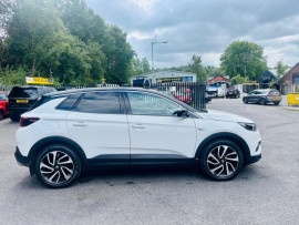 
                                                                                        Voiture
                                                                                         Vauxhall Grandland X 1.2 Turbo Elite Nav SUV 5dr Petrol Manual Euro 6 (s/s) (130 ps)