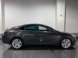 Voiture
                                                                                Vauxhall Insignia 2.0 CDTi ecoFLEX SRi Hatchback 5dr Diesel Manual Euro 5 (s/s) (140 ps)