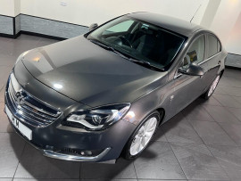 Voiture
                                                                                Vauxhall Insignia 2.0 CDTi ecoFLEX SRi Hatchback 5dr Diesel Manual Euro 5 (s/s) (140 ps)