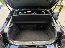 
                                                                                        Voiture
                                                                                         Vauxhall Mokka 1.2 Turbo SRi Nav Premium SUV 5dr Petrol Manual Euro 6 (s/s) (130 ps)