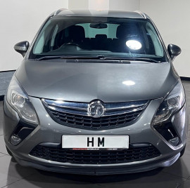 Voiture
                                                                                Vauxhall Zafira Tourer 2.0 CDTi SRi Nav MPV 5dr Diesel Manual Euro 6 (s/s) (170 ps)