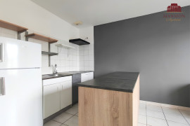 
                                                                                        Vente
                                                                                         VENDU LIBRE - Appartement avec jardin