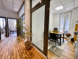 
                                                                                        Vente
                                                                                         Vente Bureaux Marseille 13001