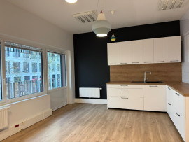 
                                                                                        Vente
                                                                                         Vente Bureaux Nantes 44200