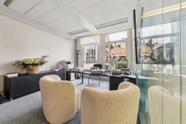 
                                                                                        Vente
                                                                                         Vente Bureaux Paris 75008