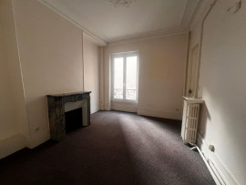 
                                                                                        Vente
                                                                                         Vente Bureaux Paris 75009