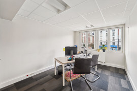Vente
Vente Bureaux Paris 75017