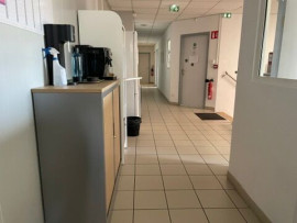
                                                                                        Vente
                                                                                         Vente Entrepôts / Locaux d’activités Fuveau 13710